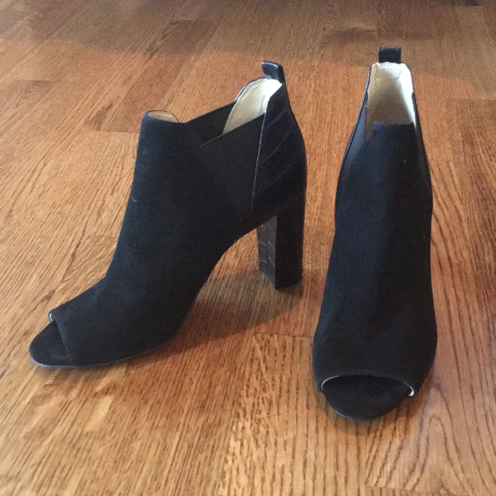 Marc Fisher Shoes size 7